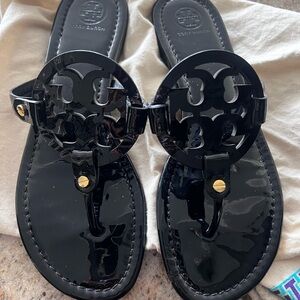 COPY - TORY BURCH // patent leather miller sandal
